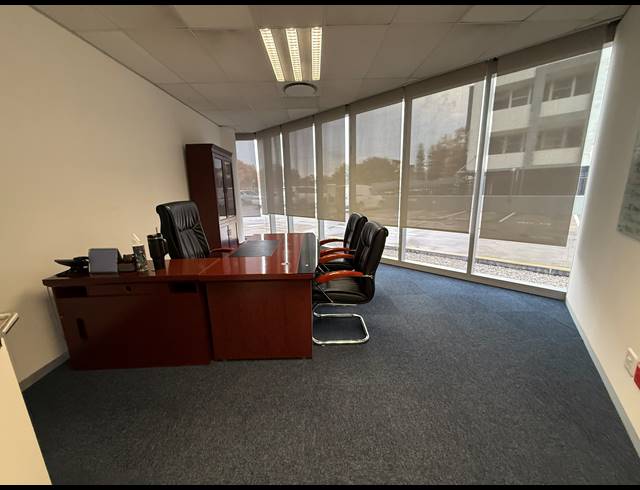 485M² OFFICE TO LET IN PARKTOWN